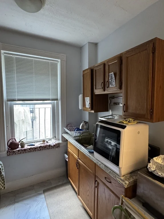 Studio bed, 1 bath apartment for rent at 87 Gordon St Unit 8, Brighton — photo 7 of 9