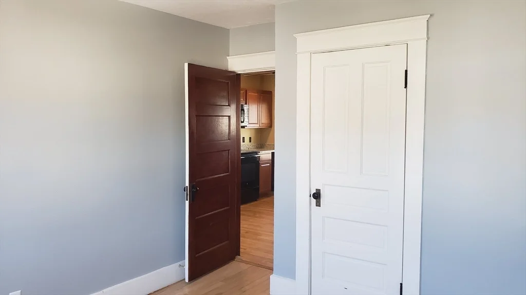 2 bed, 1 bath apartment for rent at 87 Hamilton St Unit 3, Worcester — photo 8 of 19