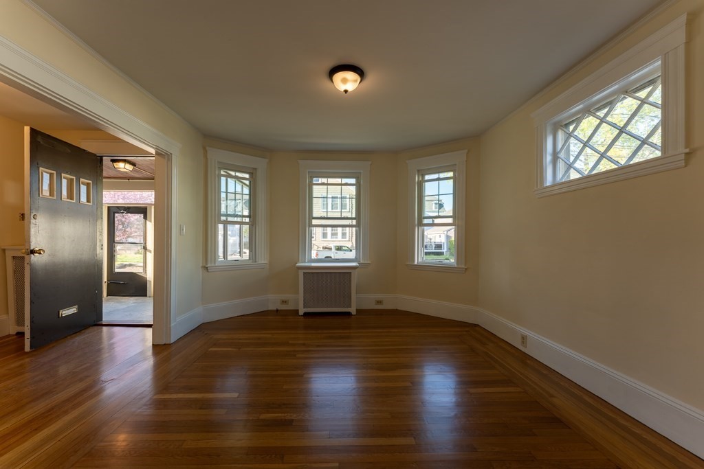 2 bed, 1 bath apartment for rent at 87 Harnden Ave Unit 1, Watertown — photo 2 of 16