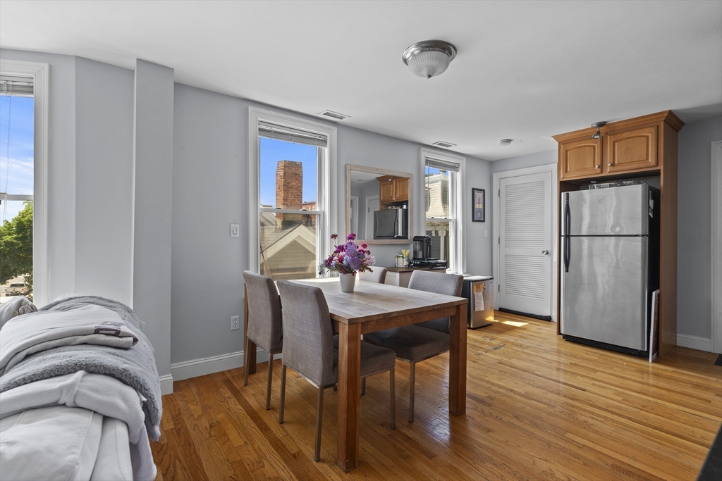 3 bed, 1 bath apartment for rent at 87 M St Unit 2, South Boston — photo 7 of 18