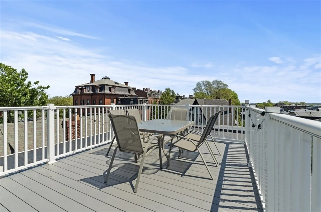 3 bed, 1 bath apartment for rent at 87 M St Unit 3, South Boston — photo 20 of 21