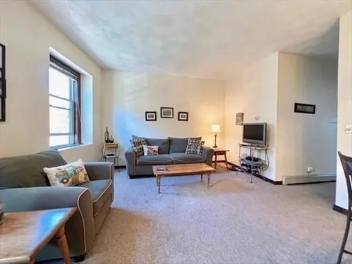 1 bed, 1 bath apartment for rent at 87 Main St Unit 1, Charlestown — photo 3 of 11