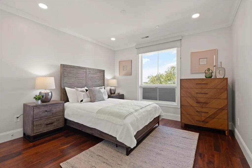 2 bed, 2 bath apartment for rent at 87 Medford St Unit 305, Tufts University — photo 12 of 22