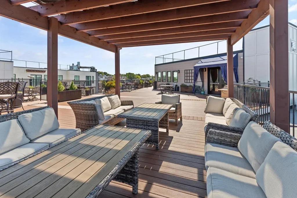 2 bed, 2 bath apartment for rent at 87 Medford St Unit 305, Tufts University — photo 18 of 22