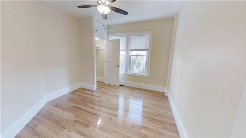 3 bed, 2 bath apartment for rent at 87 Morrison Ave Unit 1, Powder House Square — photo 2 of 13