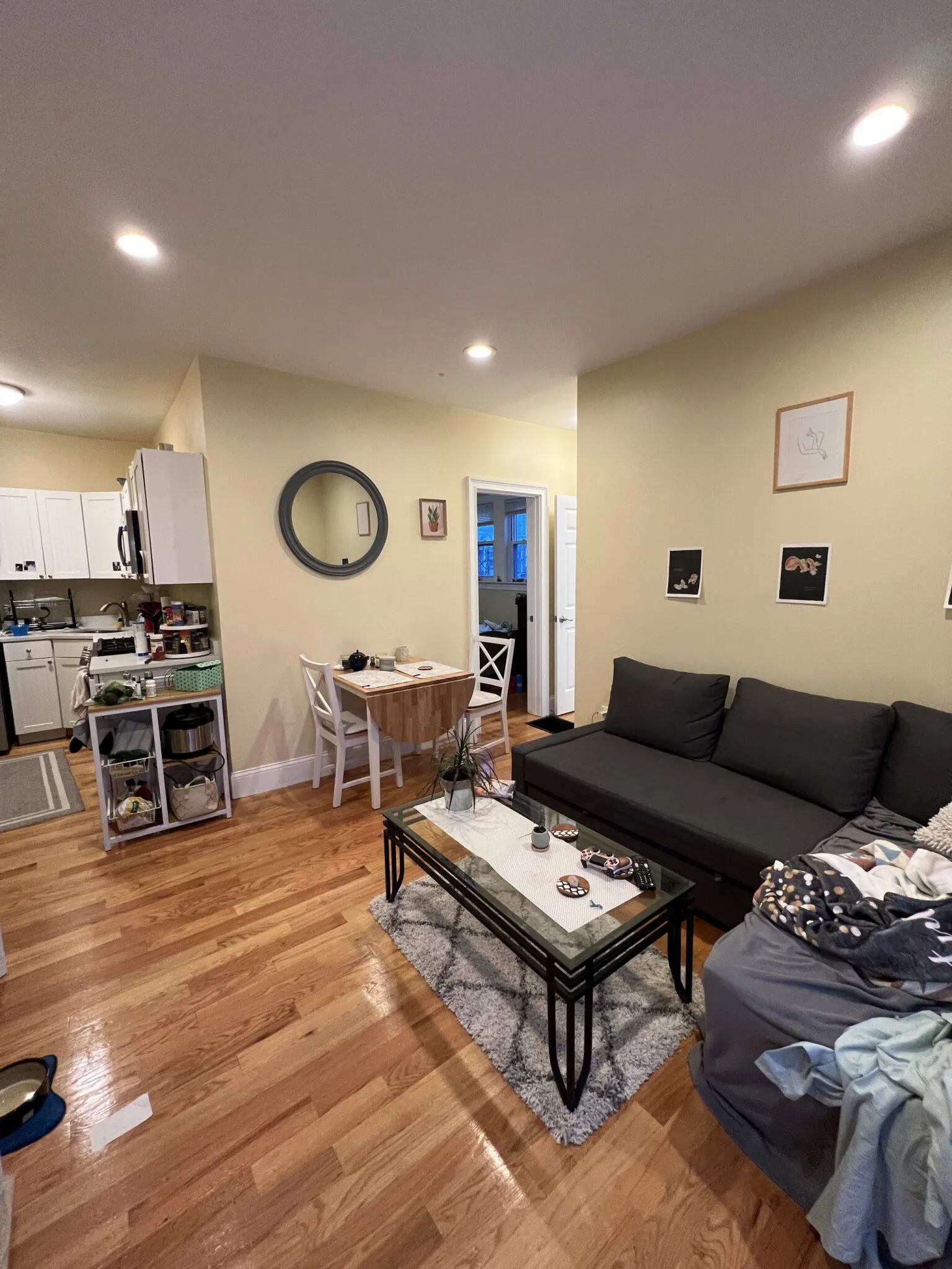 3 bed, 2 bath apartment for rent at 87 Morrison Ave Unit 1R, Powder House Square — photo 8 of 16