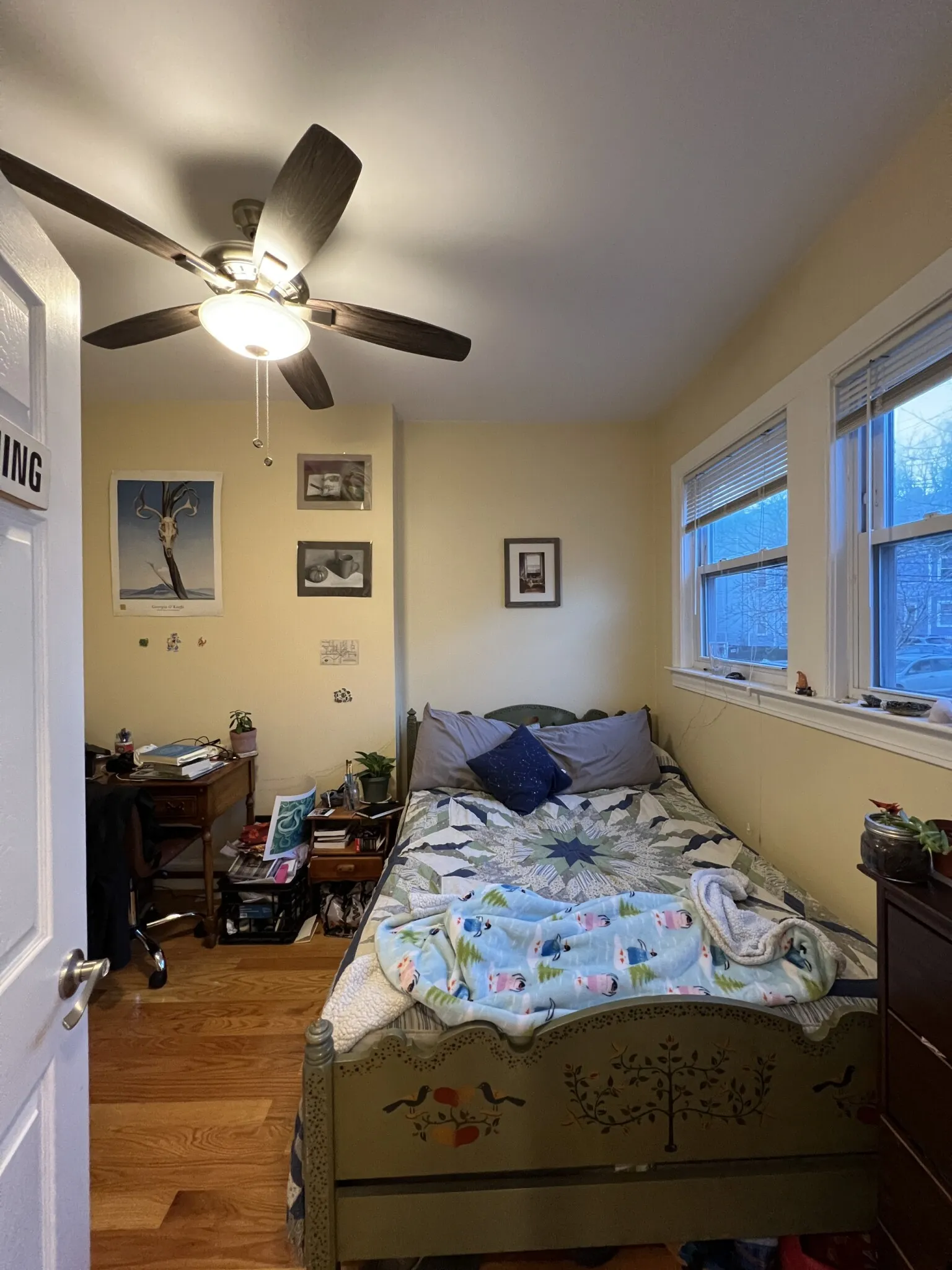 3 bed, 2 bath apartment for rent at 87 Morrison Ave Unit 1R, Powder House Square — photo 4 of 16