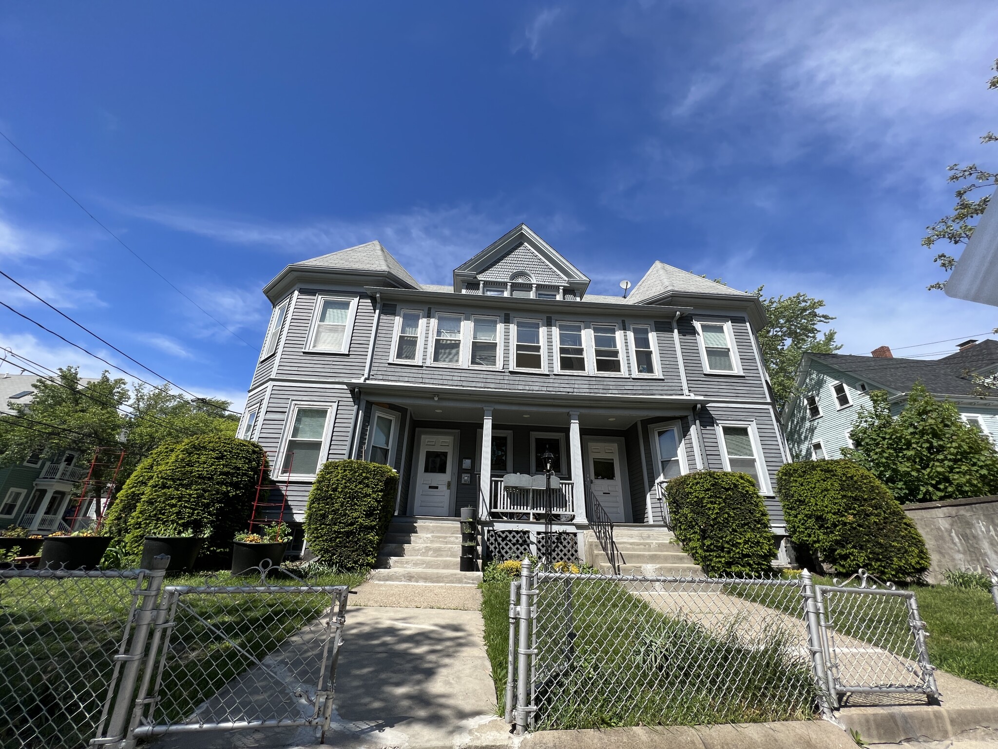4 bed, 2 bath apartment for rent at 87 Morrison Ave Unit U2R, Powder House Square — photo 8 of 13