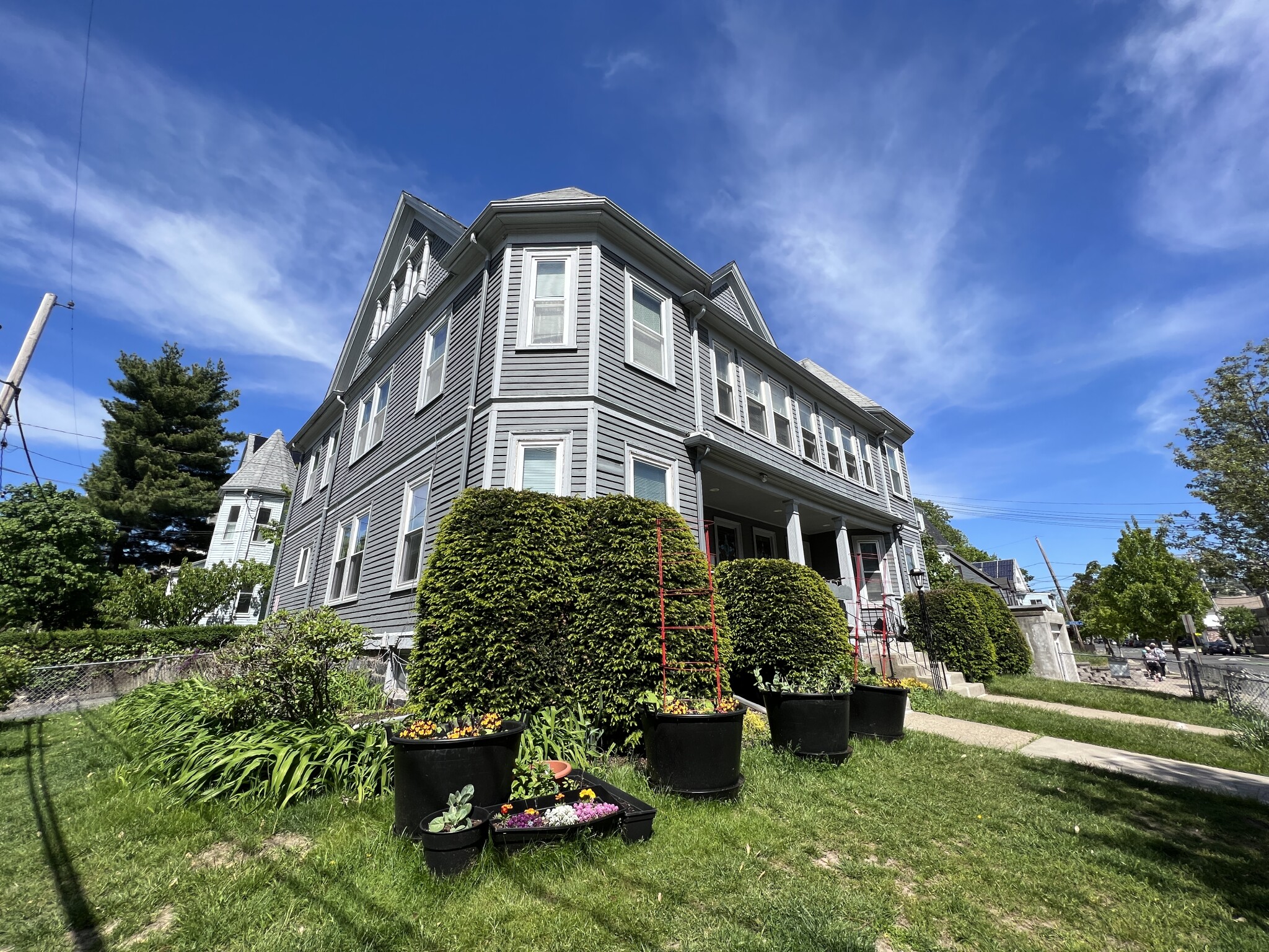 4 bed, 2 bath apartment for rent at 87 Morrison Ave Unit U2R, Powder House Square — photo 12 of 13