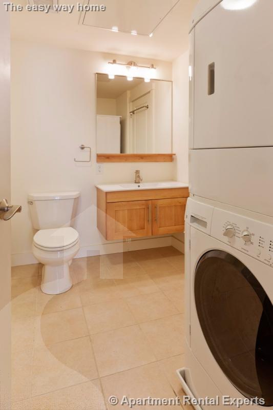 2 bed, 2 bath apartment for rent at 87 New St Unit 401, Fresh Pond — photo 4 of 6