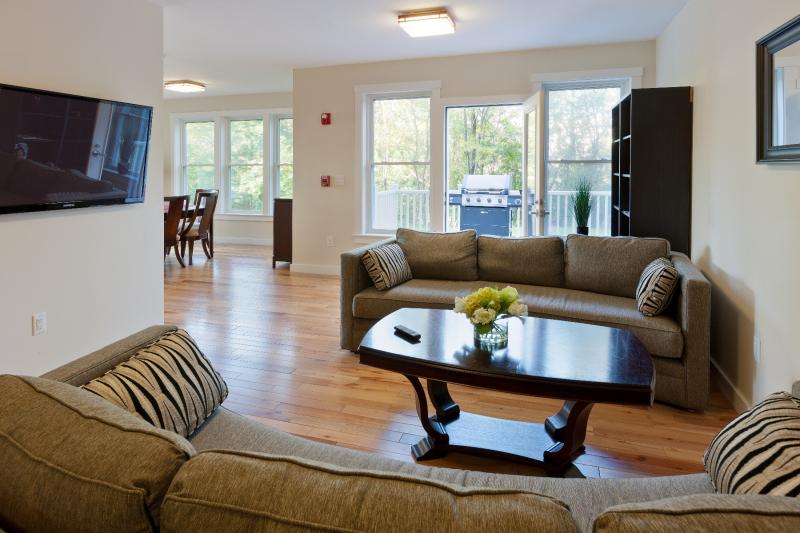 1 bed, 1 bath apartment for rent at 87 New St Unit D413, Neighborhood Nine — photo 10 of 14
