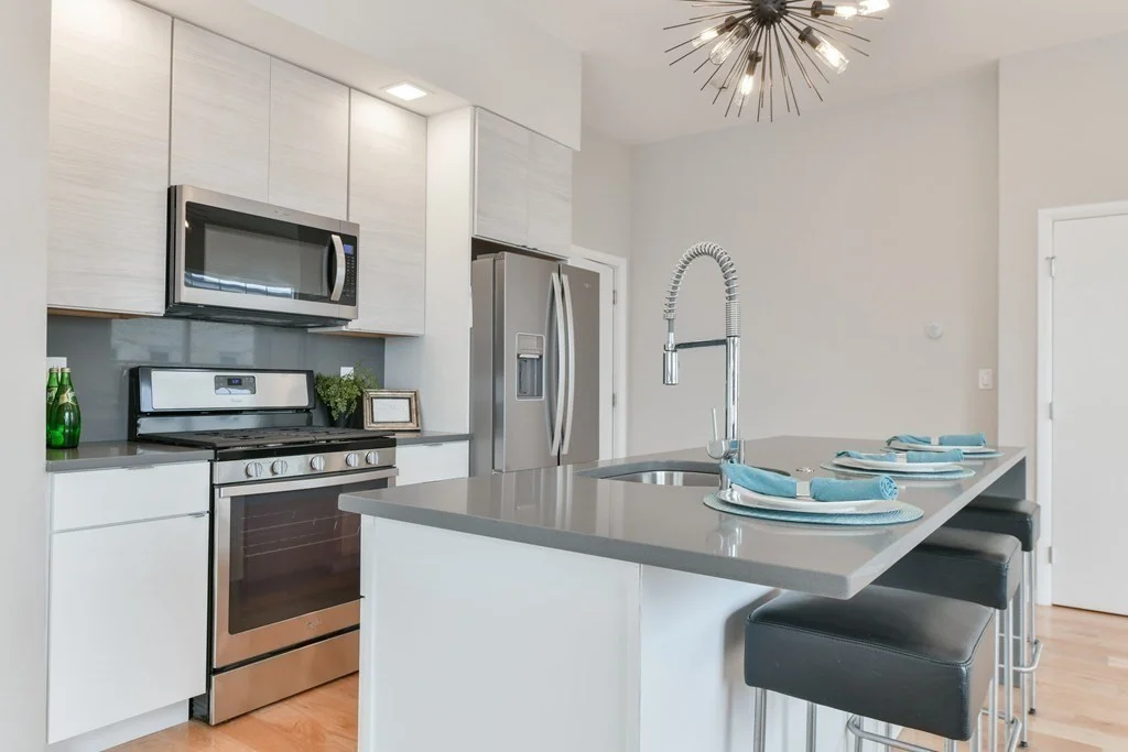 2 bed, 1 bath apartment for rent at 87 Parker St Unit 201, Chelsea — photo 2 of 10