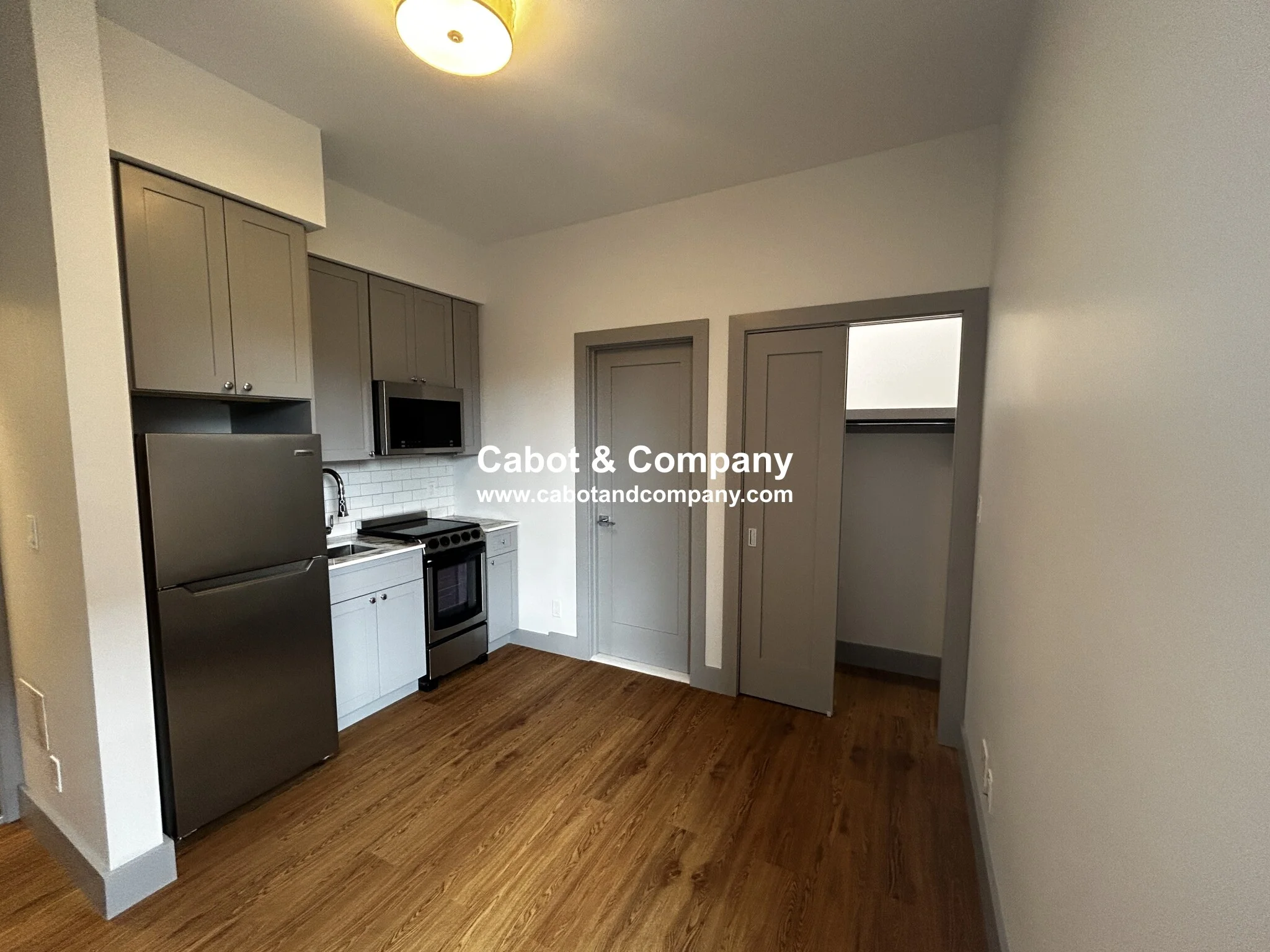 Studio bed, 1 bath apartment for rent at 87 Saint Botolph St Unit 11, Back Bay — photo 4 of 7