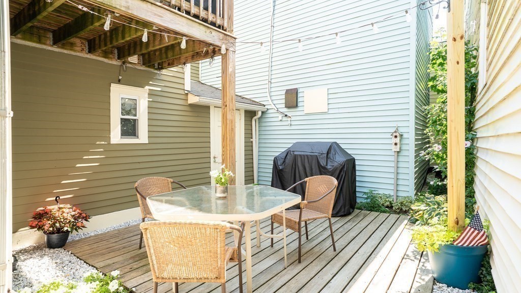 1 bed, 1 bath apartment for rent at 87 School St Unit 1, Charlestown — photo 5 of 6