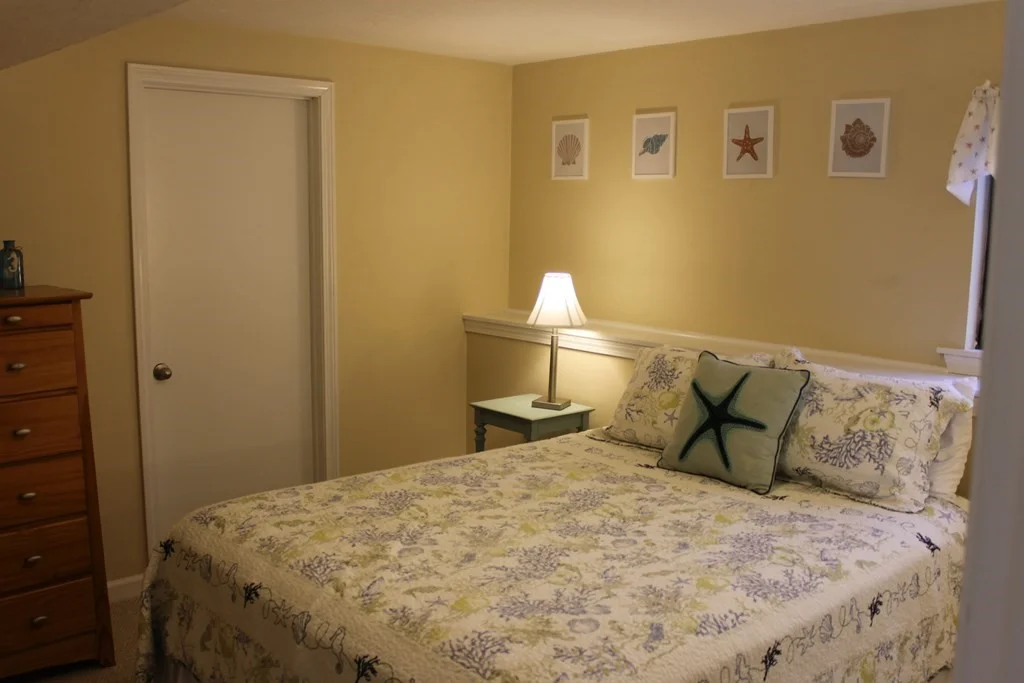 4 bed, 2 bath apartment for rent at 87 Seapit Rd, Waquoit — photo 12 of 20