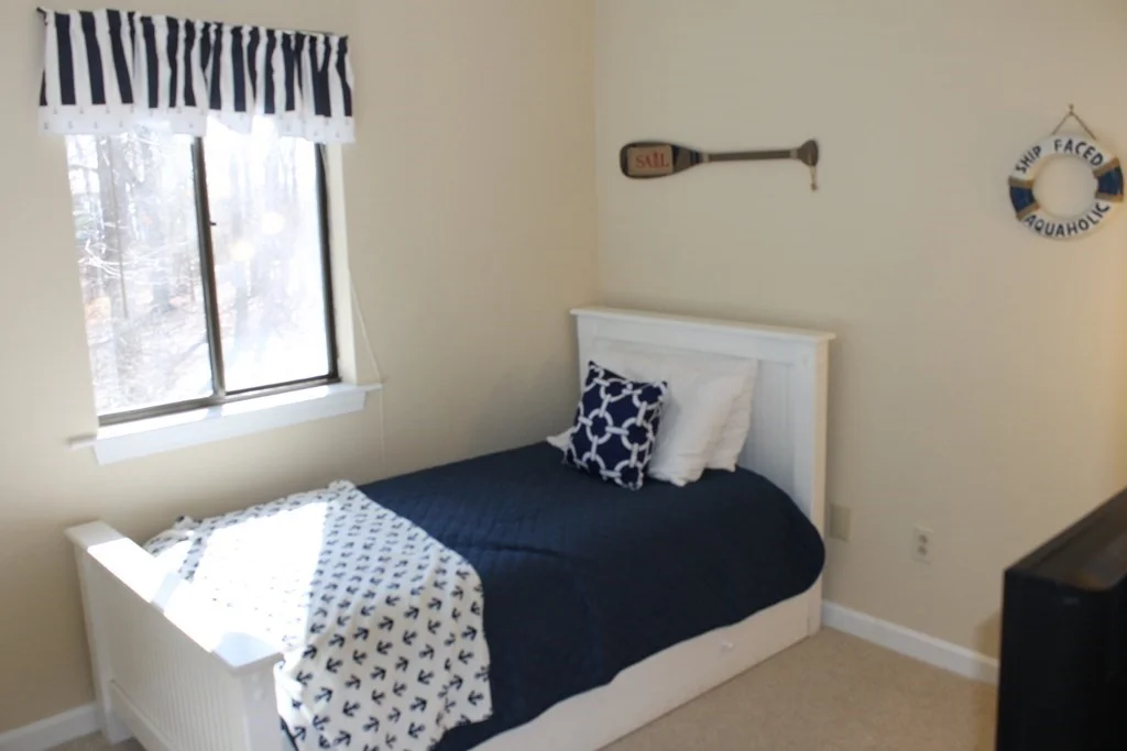 4 bed, 2 bath apartment for rent at 87 Seapit Rd, Waquoit — photo 16 of 20