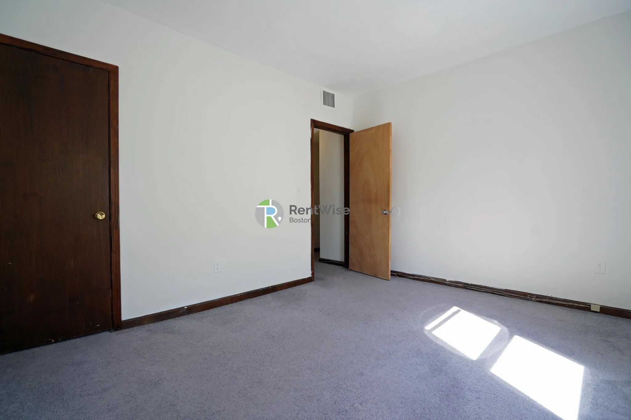 3 bed, 1 bath apartment for rent at 87 Sheridan St Unit 3, Jamaica Plain — photo 12 of 19