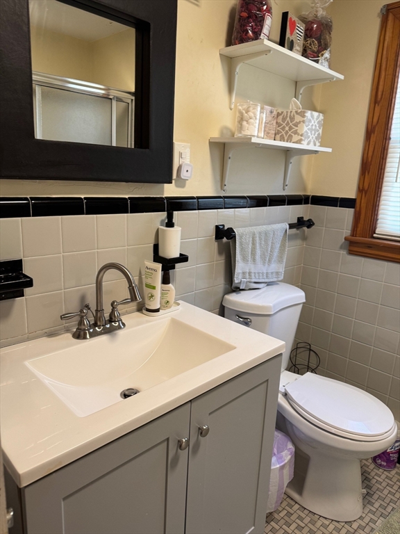 2 bed, 1 bath apartment for rent at 87 Starr St, Leominster — photo 8 of 19