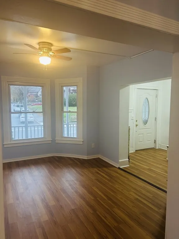4 bed, 1 bath apartment for rent at 87 Summer St Unit 2, Fitchburg — photo 5 of 32