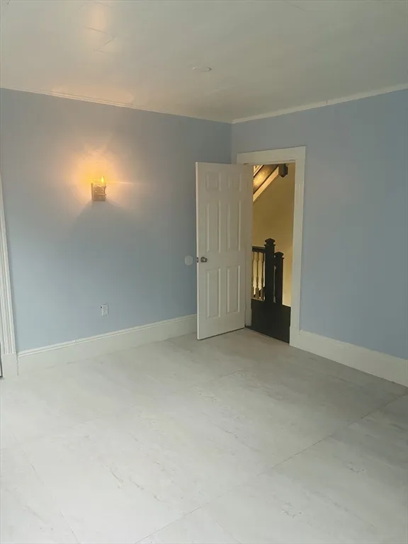 4 bed, 1 bath apartment for rent at 87 Summer St Unit 2, Fitchburg — photo 16 of 32