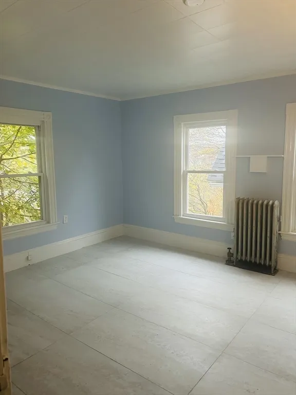 4 bed, 1 bath apartment for rent at 87 Summer St Unit 2, Fitchburg — photo 17 of 32