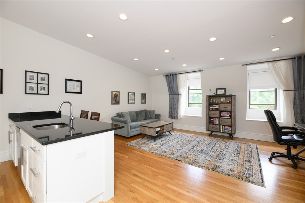 1 bed, 1 bath apartment for rent at 87 Third St Unit 0, East Cambridge — photo 3 of 12