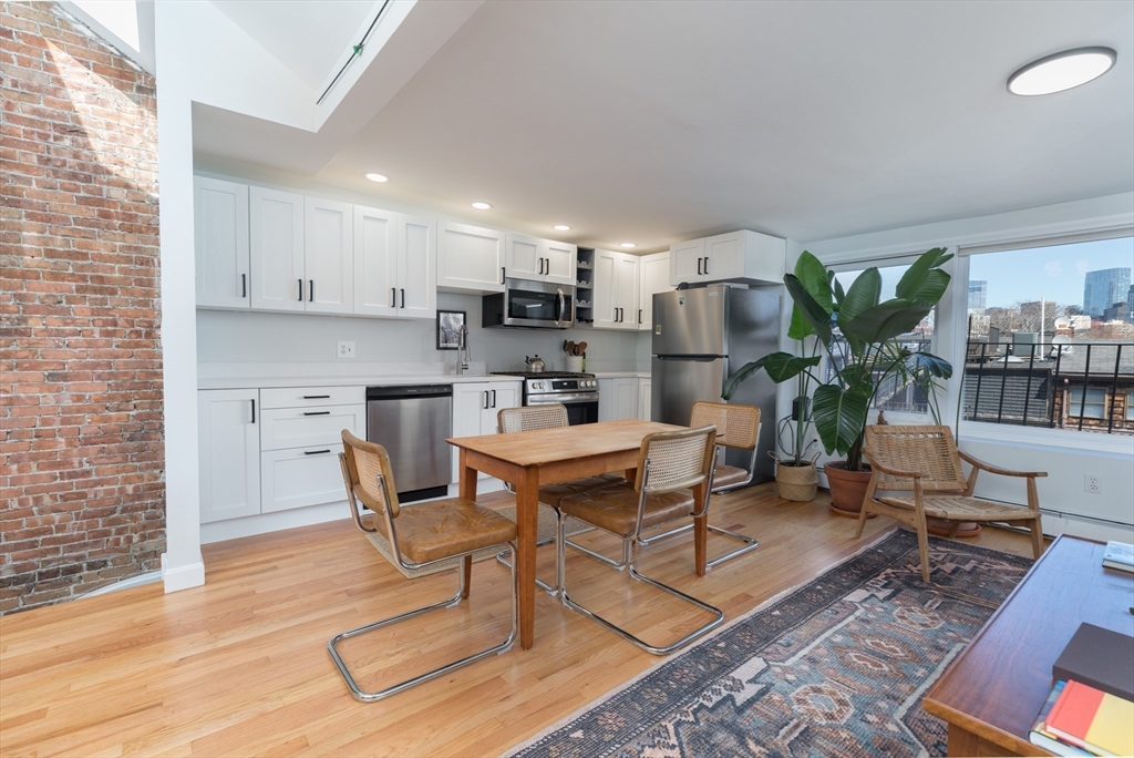 1 bed, 1 bath apartment for rent at 87 Waltham St Unit 5, South End — photo 3 of 13