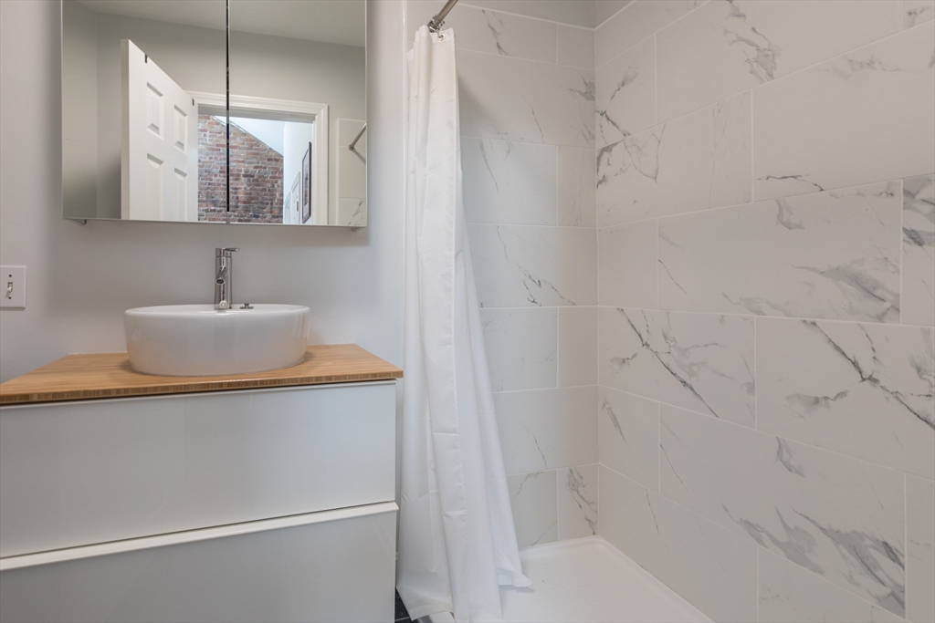 1 bed, 1 bath apartment for rent at 87 Waltham St Unit 5, South End — photo 13 of 13
