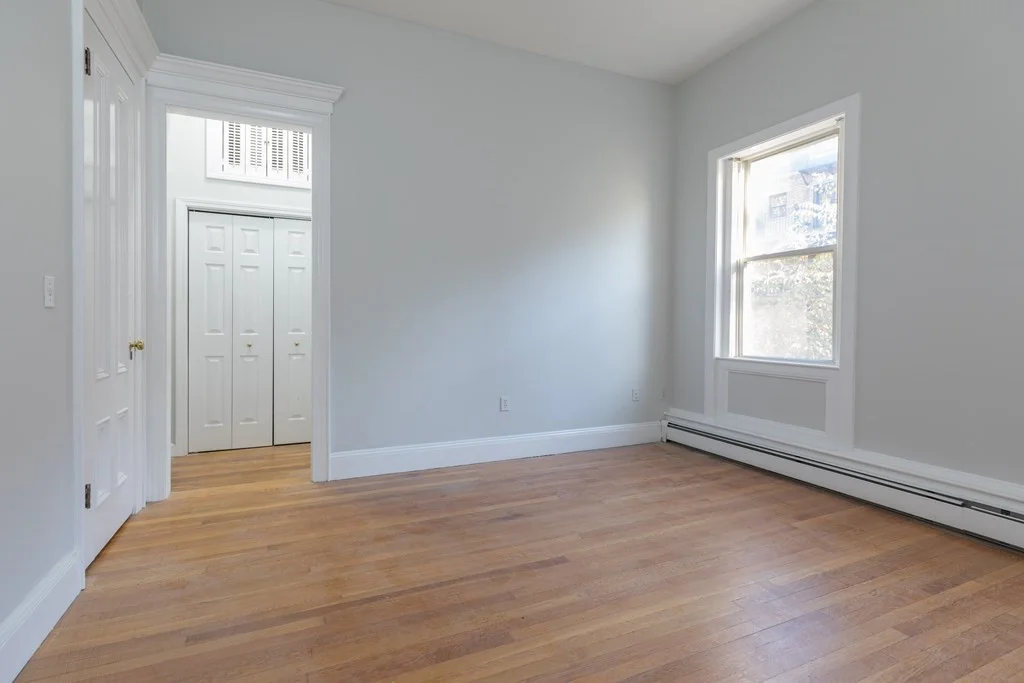 1 bed, 1 bath apartment for rent at 87 Waltham Unit 2Furn, South End — photo 2 of 6
