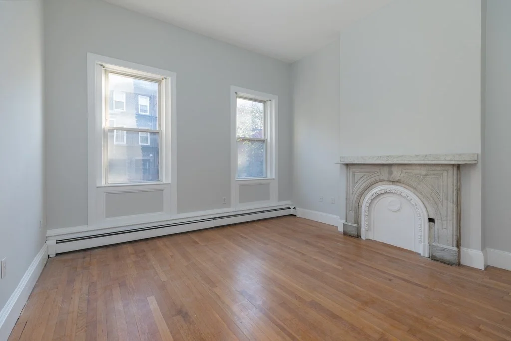 1 bed, 1 bath apartment for rent at 87 Waltham Unit 2Furn, South End — photo 3 of 6