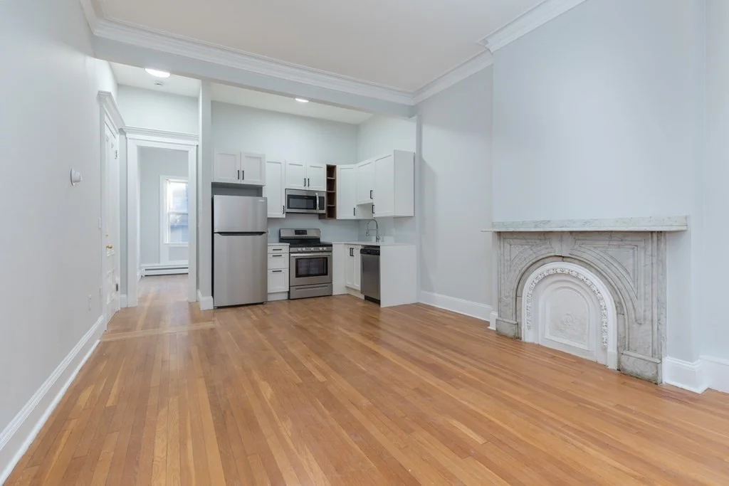 1 bed, 1 bath apartment for rent at 87 Waltham Unit 2Furn, South End — photo 5 of 6