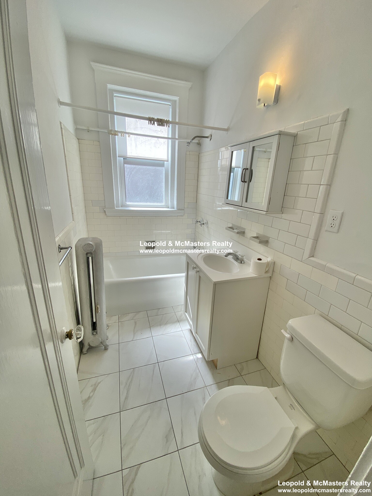 2 bed, 1 bath apartment for rent at 87 Winchester St Unit 1, North Brookline — photo 5 of 17