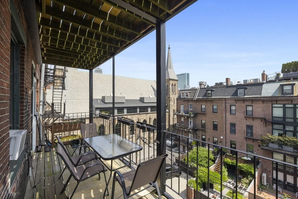 2 bed, 1 bath apartment for rent at 87 Worcester St Unit 4, South End — photo 12 of 12