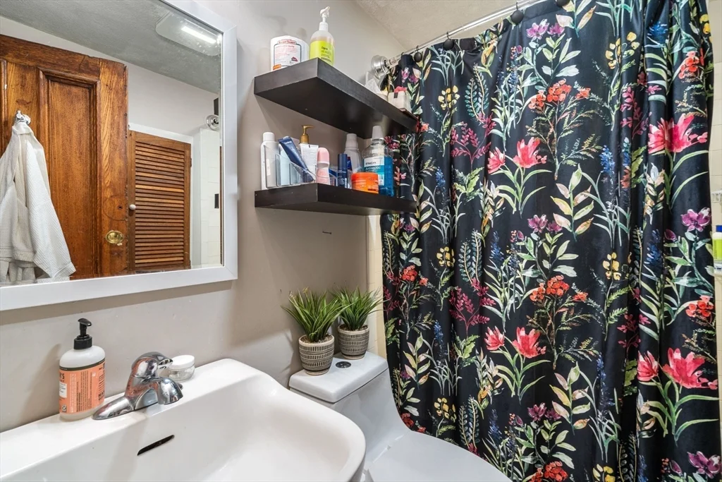 2 bed, 1 bath apartment for rent at 87 Worcester St Unit 5, South End — photo 11 of 18
