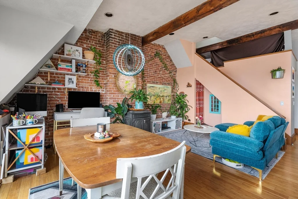 2 bed, 1 bath apartment for rent at 87 Worcester St Unit 5, South End — photo 5 of 18