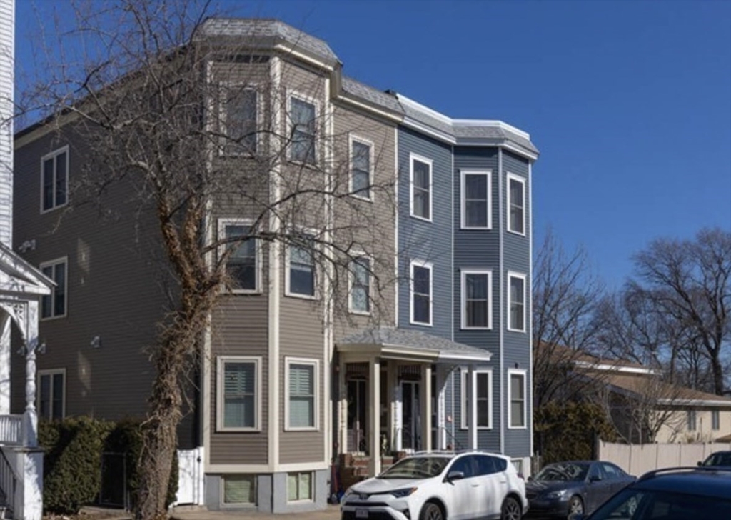 5 bed, 2 bath apartment for rent at 870 East 5th St Unit 3, South Boston — photo 20 of 20