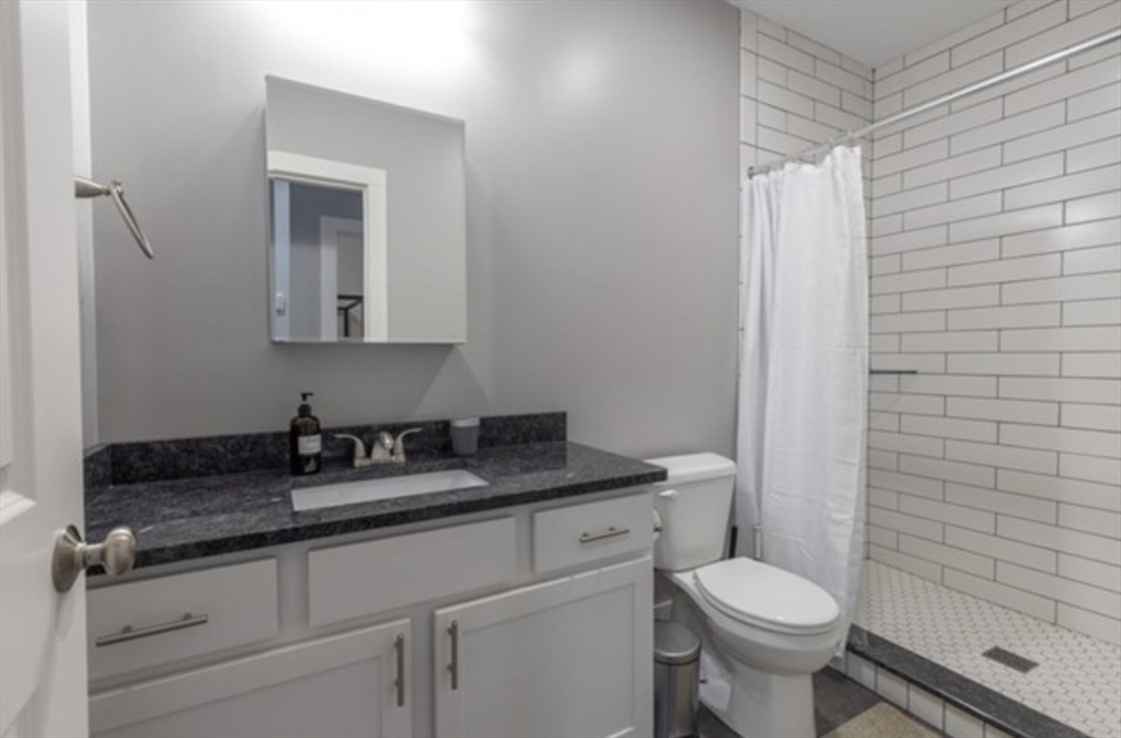 5 bed, 2 bath apartment for rent at 870 East 5th St Unit 3, South Boston — photo 16 of 20
