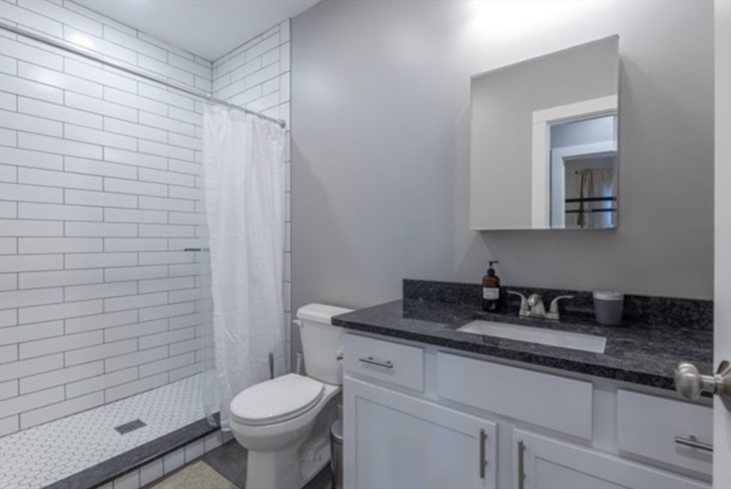 5 bed, 2 bath apartment for rent at 870 East 5th St Unit 3, South Boston — photo 18 of 20