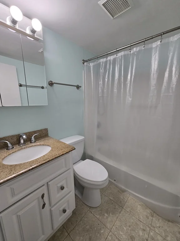 2 bed, 1 bath apartment for rent at 870 Haverhill St Unit 13C, Rowley — photo 9 of 10