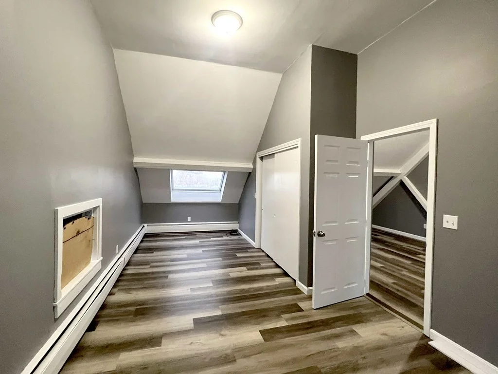 1 bed, 1 bath apartment for rent at 870 Pine St Unit 3E, Fall River — photo 8 of 8
