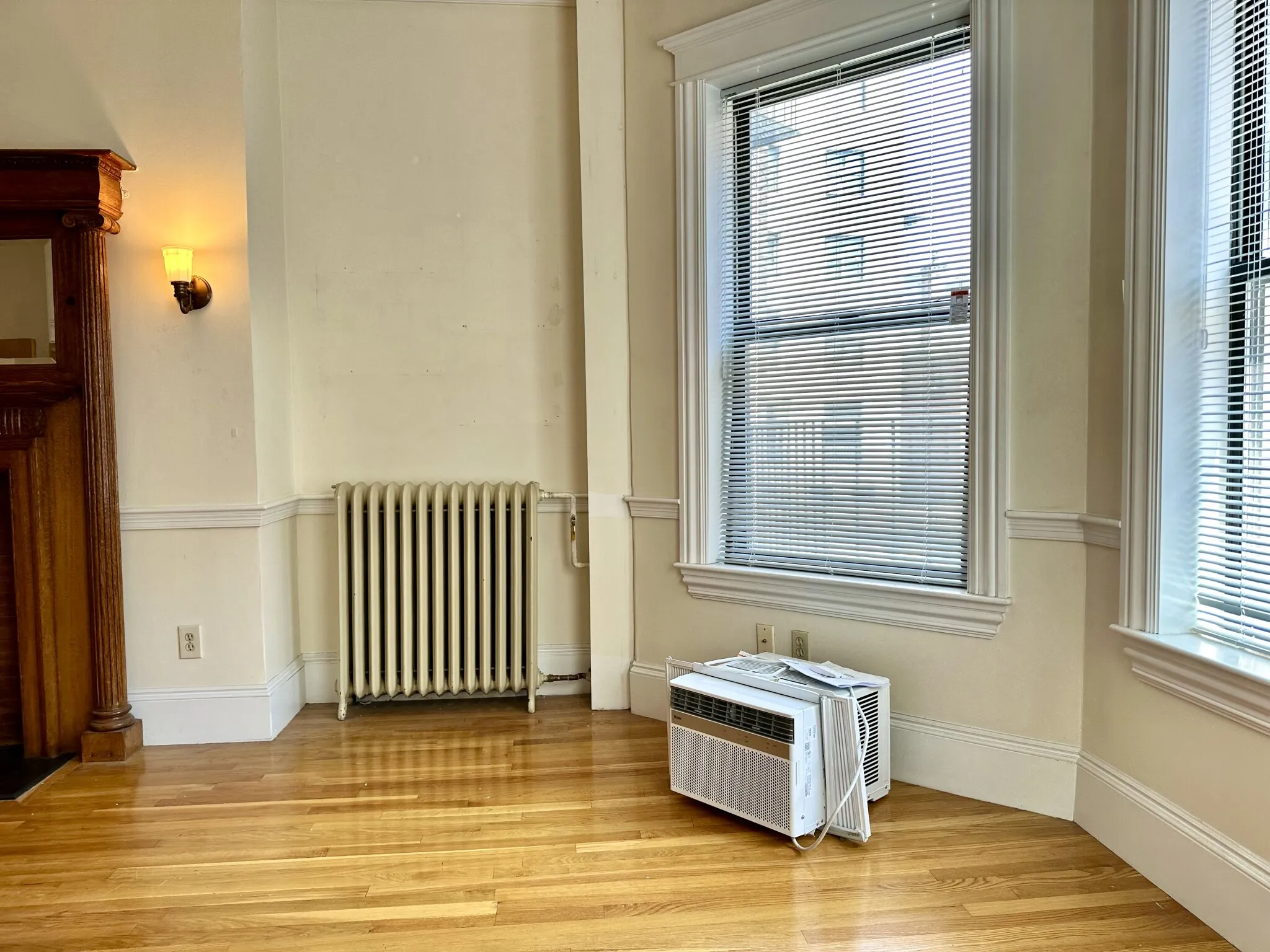 1 bed, 1 bath apartment for rent at 871 Beacon St Unit 2, Fenway — photo 15 of 30