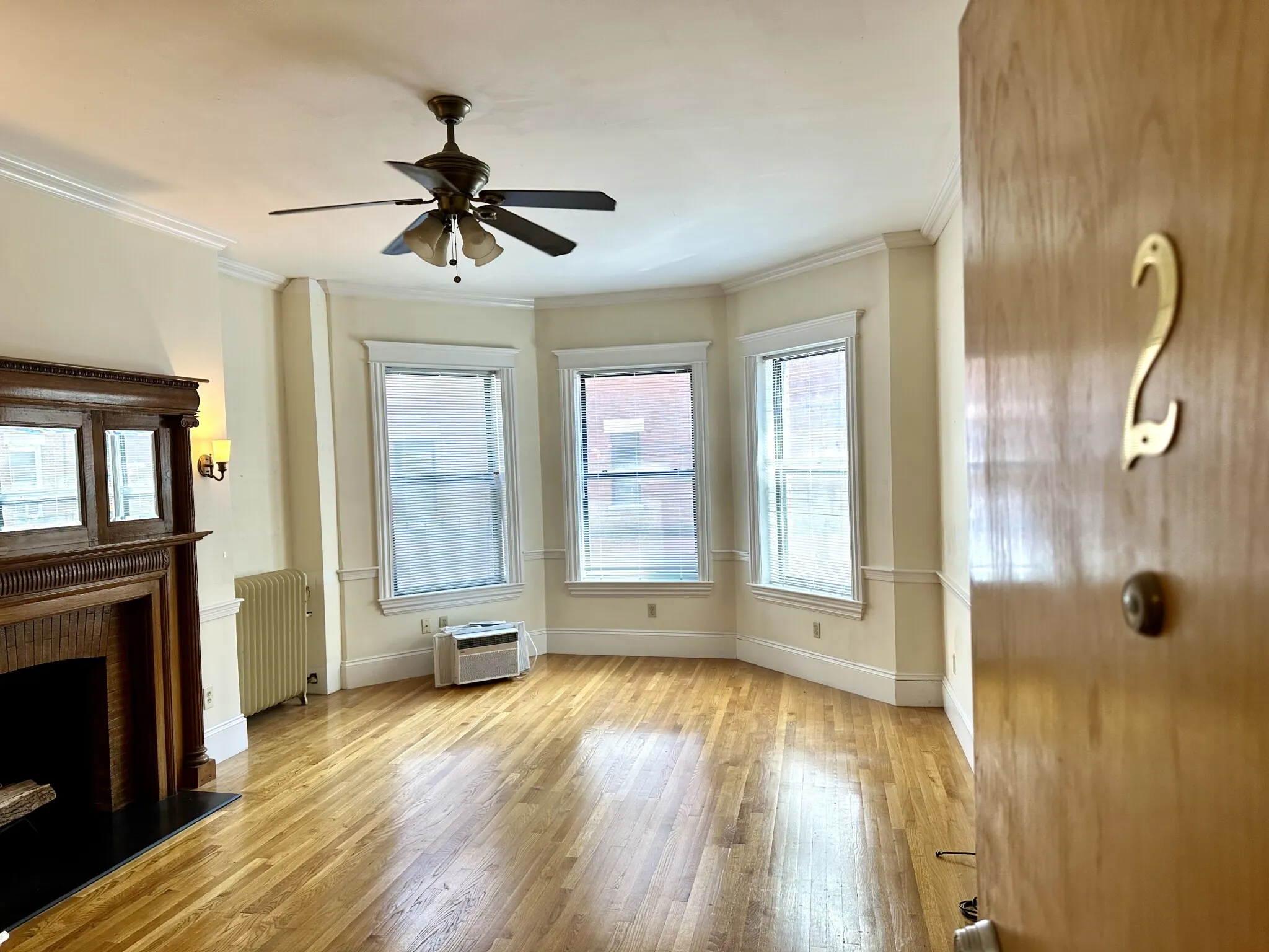 1 bed, 1 bath apartment for rent at 871 Beacon St Unit 2, Fenway — photo 11 of 30