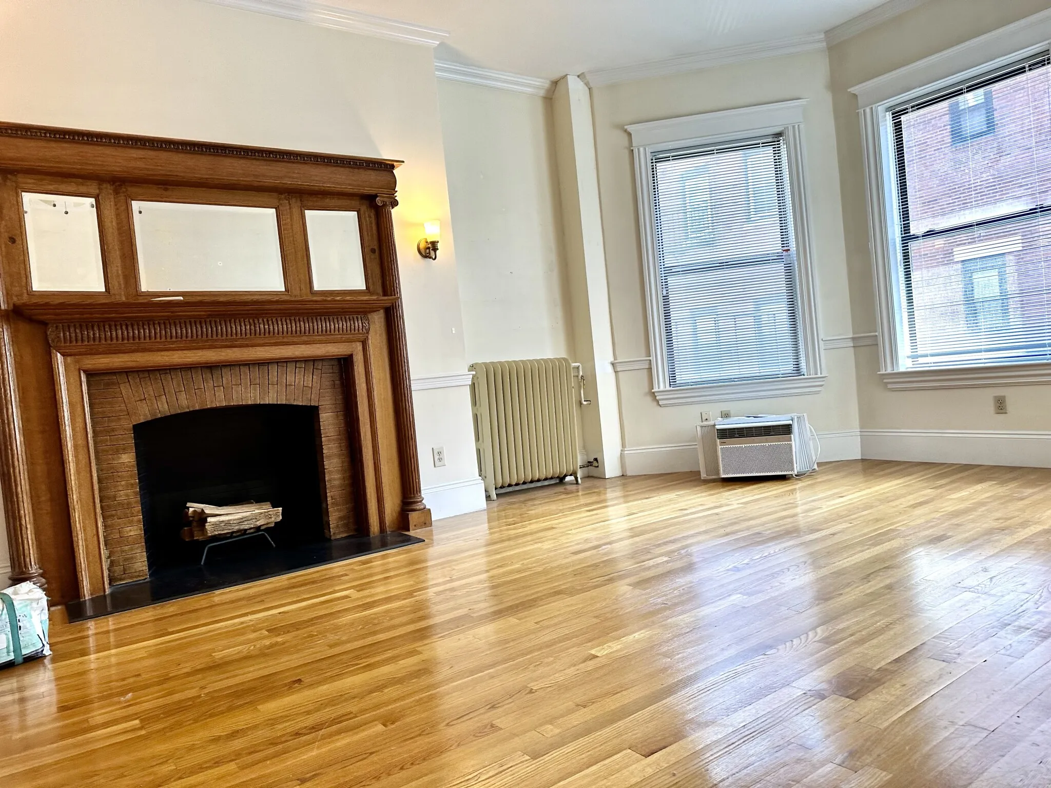 1 bed, 1 bath apartment for rent at 871 Beacon St Unit 2, Fenway — photo 22 of 30