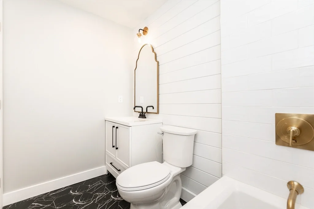 5 bed, 3 bath apartment for rent at 871 Cambridge Unit 1, Inman Square — photo 23 of 30