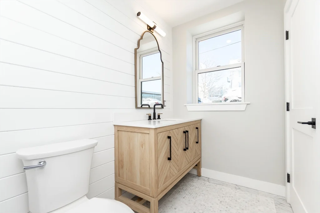 5 bed, 3 bath apartment for rent at 871 Cambridge Unit 1, Inman Square — photo 26 of 30
