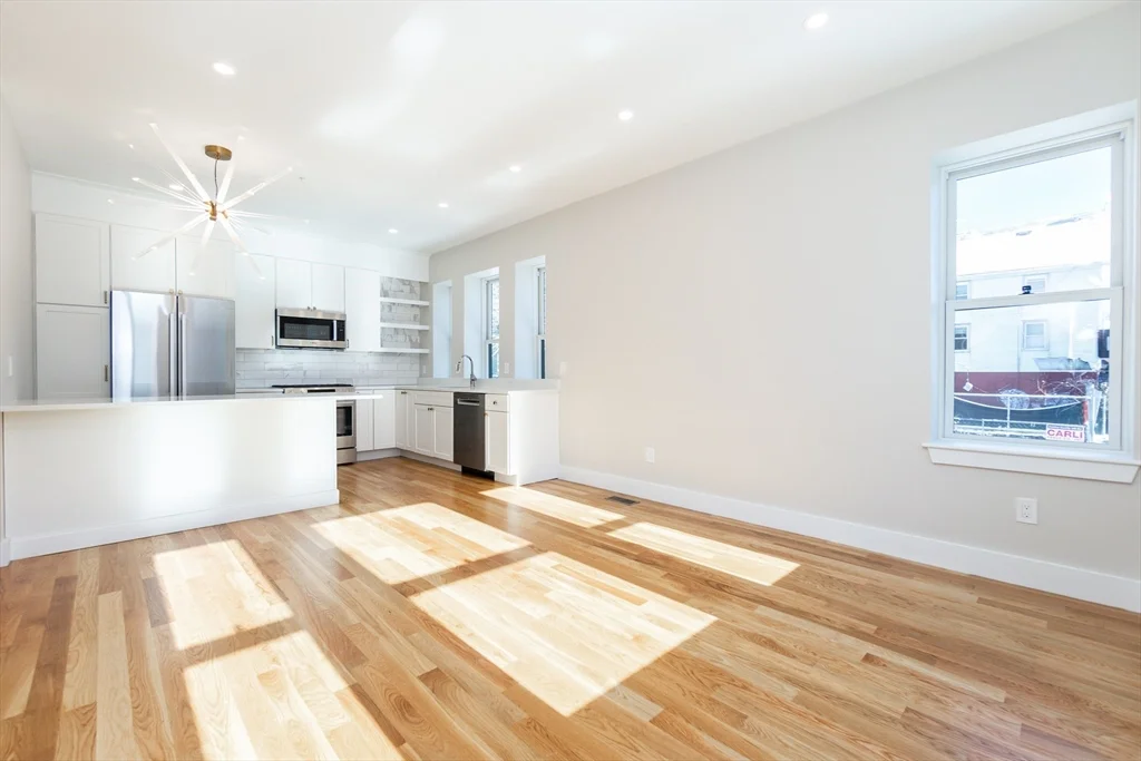 5 bed, 3 bath apartment for rent at 871 Cambridge Unit 1, Inman Square — photo 3 of 30