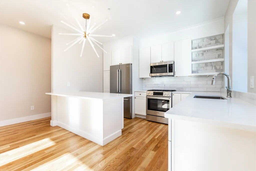 5 bed, 3 bath apartment for rent at 871 Cambridge Unit 1, Inman Square