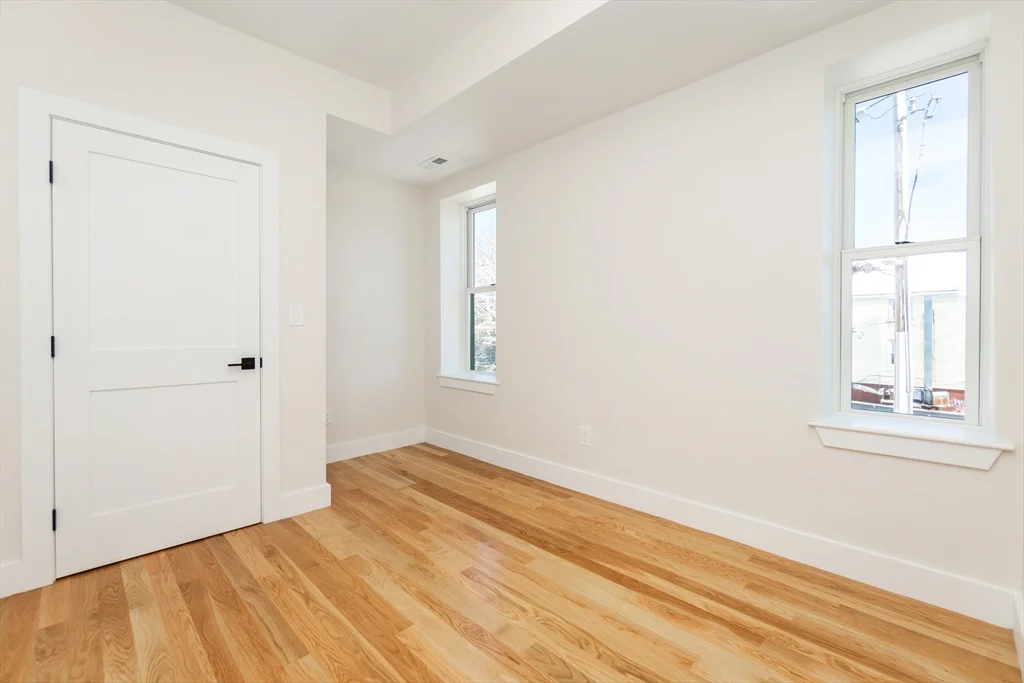 4 bed, 2 bath apartment for rent at 871 Cambridge Unit 2, Inman Square — photo 13 of 24