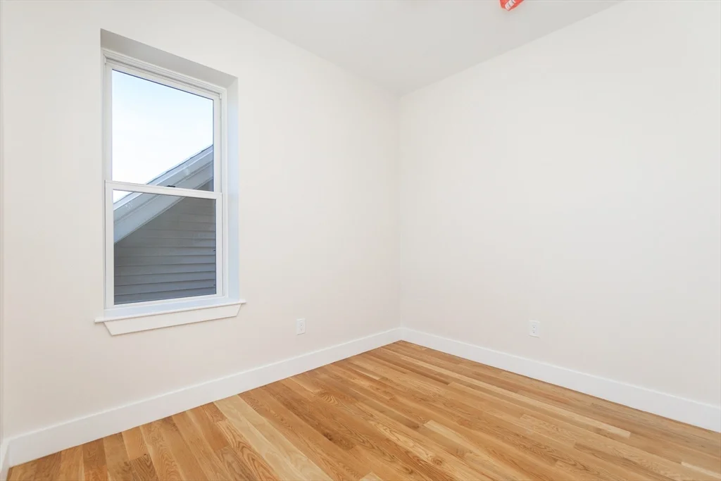 4 bed, 2 bath apartment for rent at 871 Cambridge Unit 3, Inman Square — photo 20 of 29