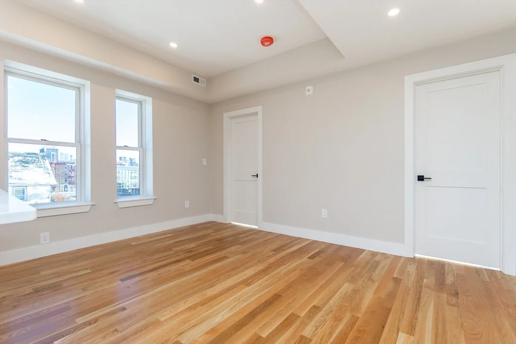 4 bed, 2 bath apartment for rent at 871 Cambridge Unit 3, Inman Square — photo 24 of 29